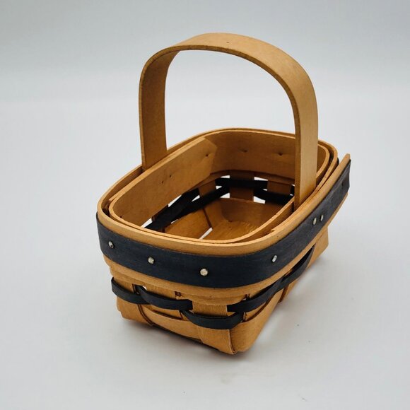 Handcrafted Royce Craft Basket With Handle - Small Black - Picture 4 of 5